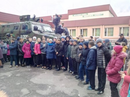 7-В
