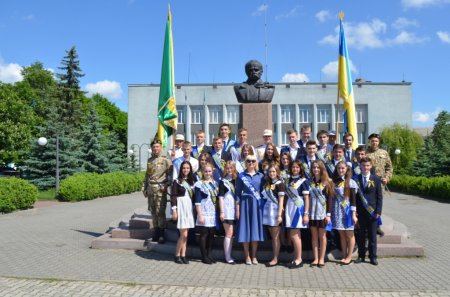 СВЯТО ОСТАННЬОГО ДЗВОНИКА