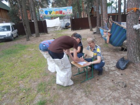 Перший день роботи табору "Поліглот" на воронках