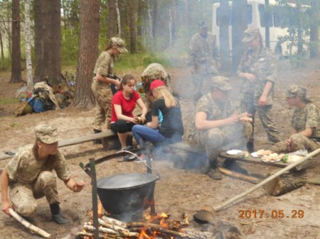 Навчально-польові збори