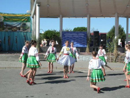 Учні колегіуму – учасники фестивалю «Бурштиновий шлях»