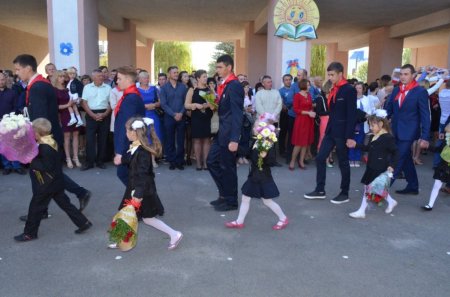 СВЯТО ПЕРШОГО ДЗВОНИКА