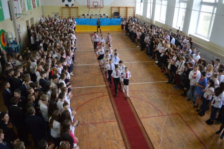 ПАРАД ВИШИВАНОК