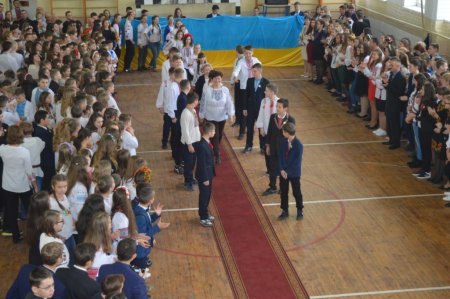 ПАРАД ВИШИВАНОК