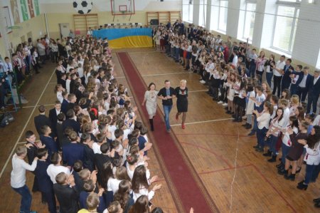 ПАРАД ВИШИВАНОК
