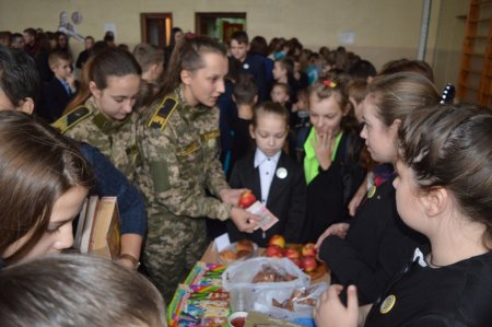 Благодійний ярмарок 