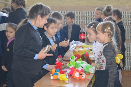 Благодійний ярмарок у колегіумі