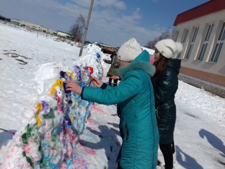 Снігова фортеця