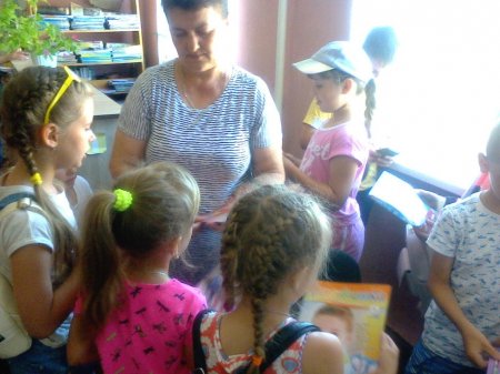 Екскурсія до бібліотеки