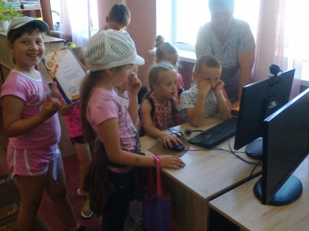 Екскурсія до бібліотеки