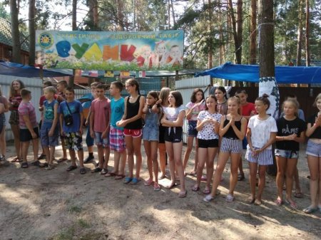Перший день роботи літнього наметового  англомовного табору "Поліглот" для учнів 5-9 класів