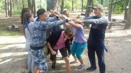 ТРЕТІЙ ДЕНЬ РОБОТИ НАМЕТОВОГО ТАБОРУ "ПОЛІГЛОТ" ДЛЯ УЧНІВ 10-11 КЛАСІВ