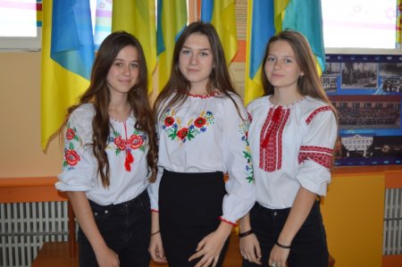 9 ЛИСТОПАДА. ДЕНЬ УКРАЇНСЬКОЇ ПИСЕМНОСТІ ТА МОВИ