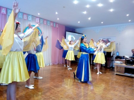 Дружня зустріч