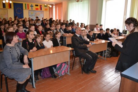 Зустріч із місцевим поетом