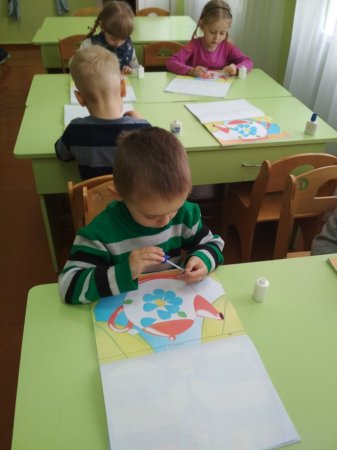 Занаття з аплікації