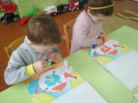 Занаття з аплікації