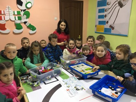 Декада робототехніки