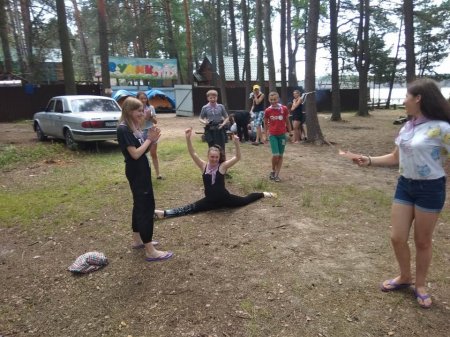 ТРЕТІЙ ДЕНЬ РОБОТИ НАМЕТОВОГО ТАБОРУ "ПОЛІГЛОТ" ДЛЯ УЧНІВ 7-8 КЛАСІВ