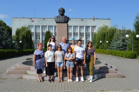 ЛІТНІЙ АНГЛОМОВНИЙ НАМЕТОВИЙ ТАБІР – АЛЬТЕРНАТИВА ПРИШКІЛЬНОМУ ОЗДОРОВЧОМУ ТАБОРУ