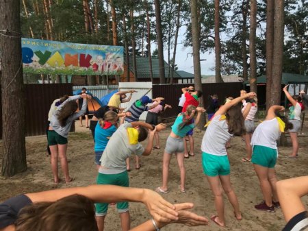 ДРУГИЙ ДЕНЬ РОБОТИ НАМЕТОВОГО ТАБОРУ "ПОЛІГЛОТ" 