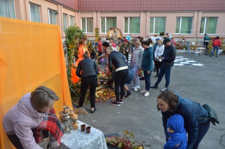Фестиваль "Дари осені"