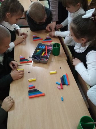 Першачки НУШ навчаються