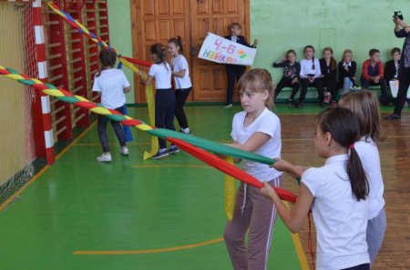Спортивні змагання «Веселі старти»