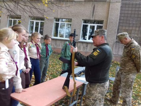 Військово-патріотичний вишкіл «Повстанець»
