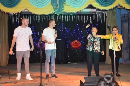 Креативний концерт працівників