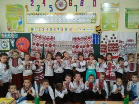 Шкільні будні та відпочинок нашого класу