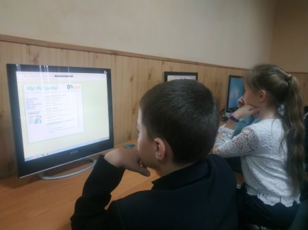 Місячник безпечного Інтернету