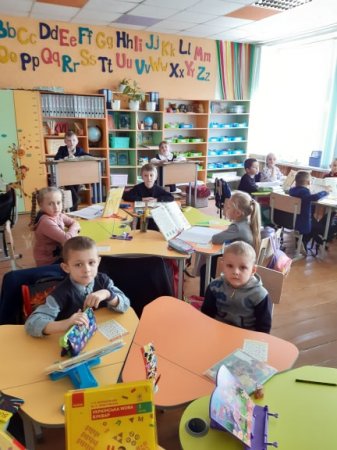 Дошкільнята на уроці