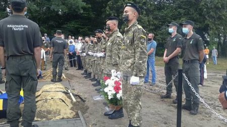 Вшанування героїв