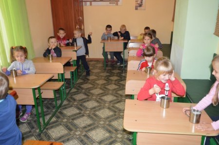 Оздоровчі заходи для учнів перших класів