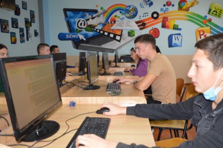 Компʼютерне тестування випускників