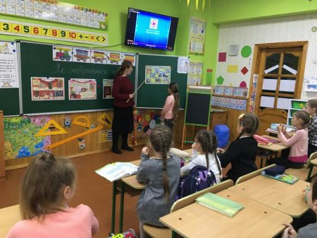 Місячник бібліотеки