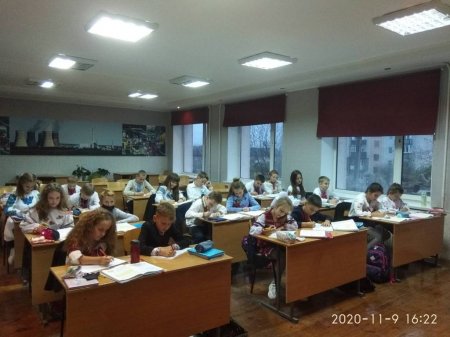 Урок мужності та День вишиванки у нашому класі
