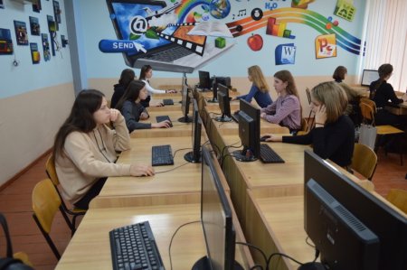 Компʼютерне тестування випускників