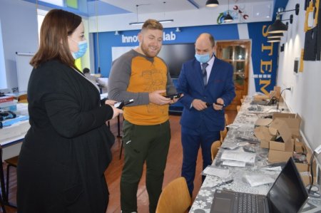 Опанування обладнання STEM-лабораторії