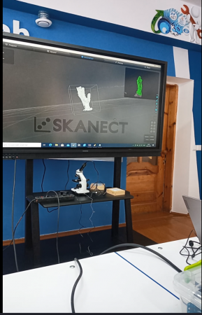 Опанування обладнання STEM-лабораторії