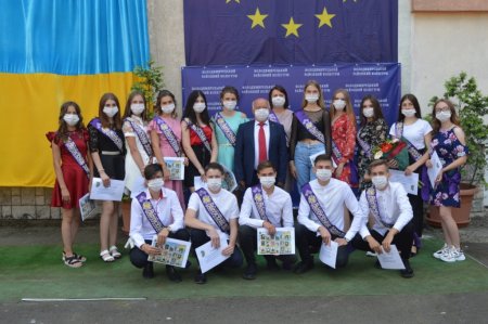 Фото ювілейних випусків