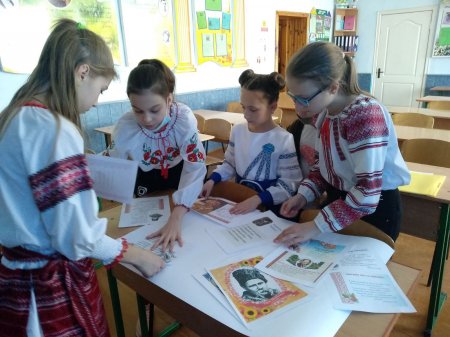 Декада української мови та літератури
