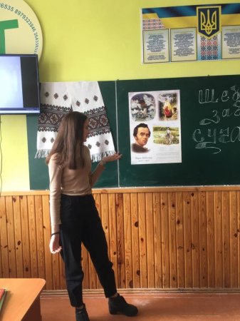 Декада української мови та літератури