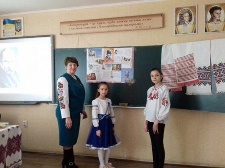 Декада української мови та літератури