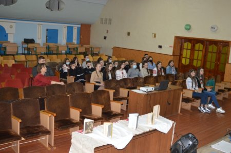Виховна година на тему: «Сторінками життя безсмертного Кобзаря»