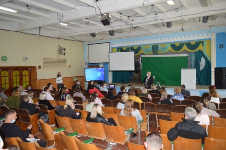 Нарада при директору