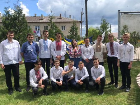 ДЕНЬ ВИШИВАНКИ