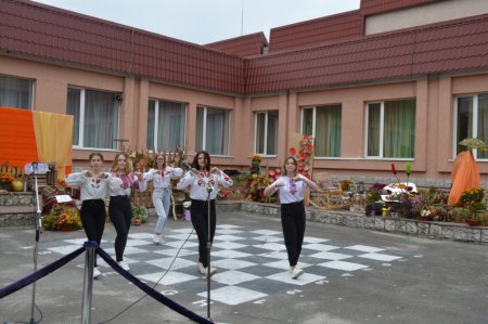 Привітання для вчителів