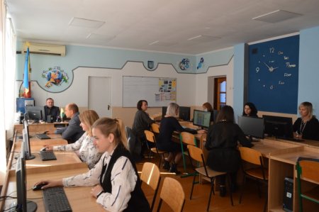 Упроваджуємо Е-журнал та Е-щоденник